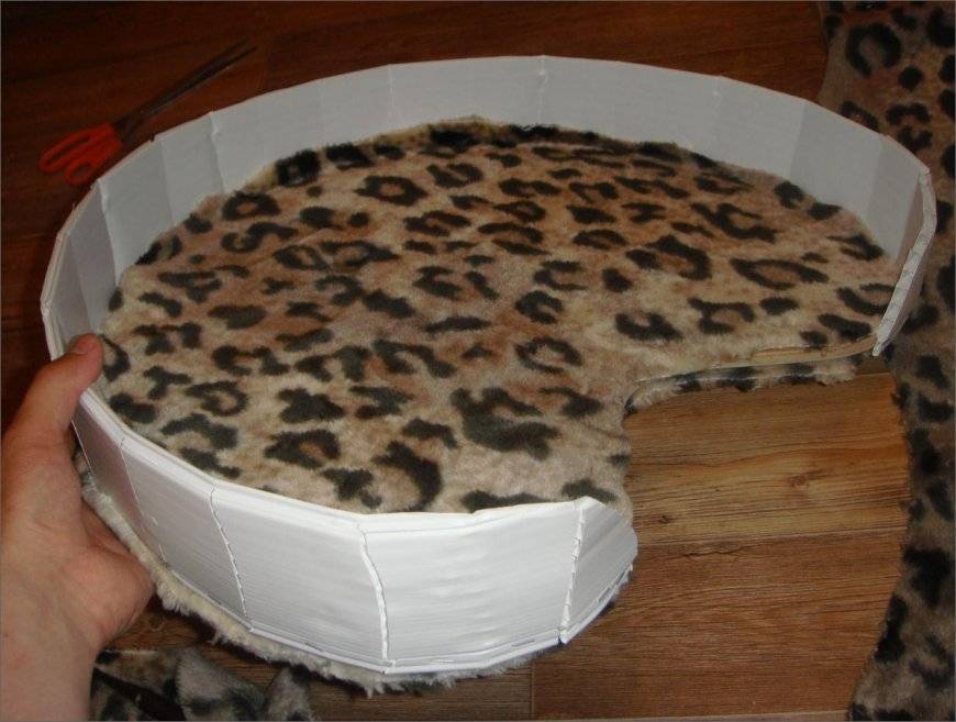 Лежанка для кошки своими руками: пошаговая инструкция, как сшить удобное спальное место