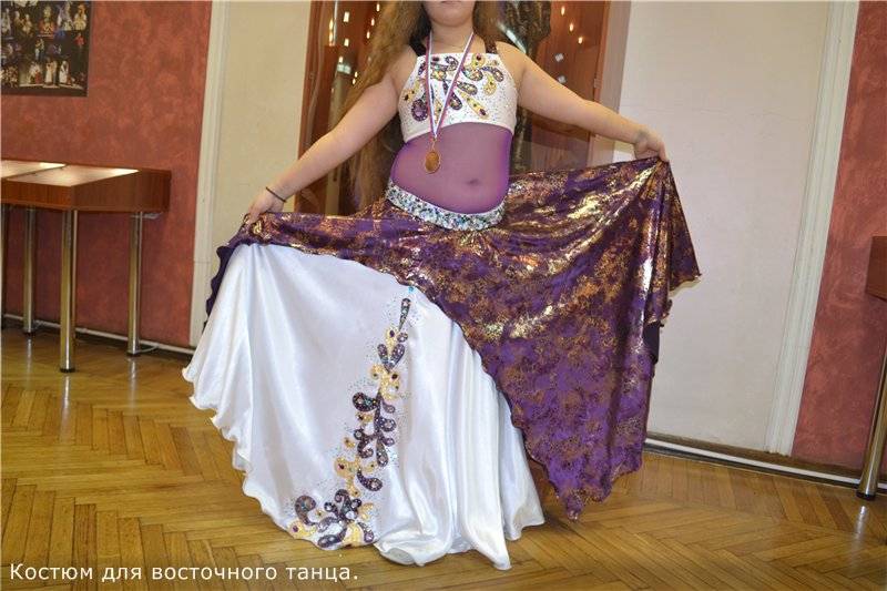 Самые красивые костюмы для восточных танцев, фото нарядов для танца живота
