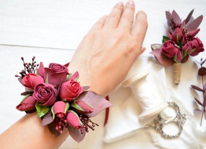 Варианты браслетов для подружек невесты