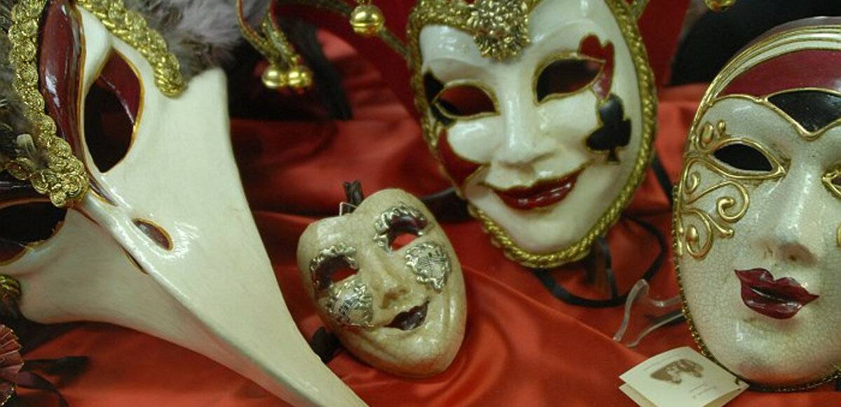 Карнавальная маска из папье-маше своими руками: подробный мастер-класс