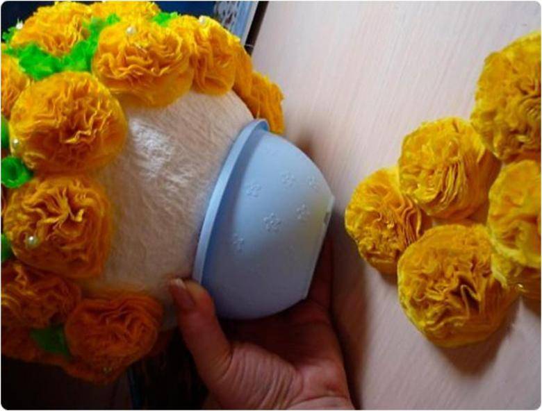 Букет из салфеток своими руками: нюансы изготовления цветов для букета на примере подробного мастер-класса