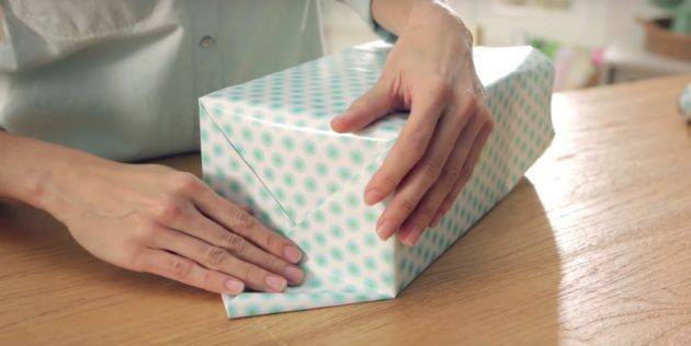 Как упаковать подарок своими руками