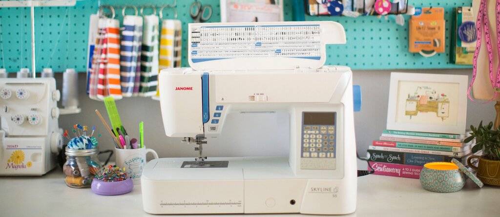 Как выбрать швейную машинку: советы для новичков и бывалых