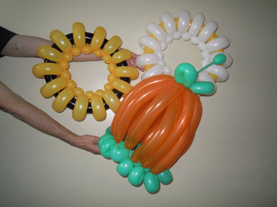 Как сделать цветок из шарика поэтапно: инструкция и схема для начинающих по созданию цветка из шарика колбаски (130 фото идей)