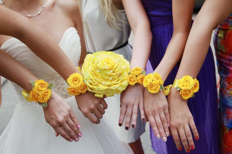 Браслеты на свадьбу подружкам невесты своими руками