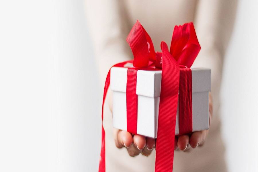 Новые 35 идей как сделать подарок в подарке и удивить 