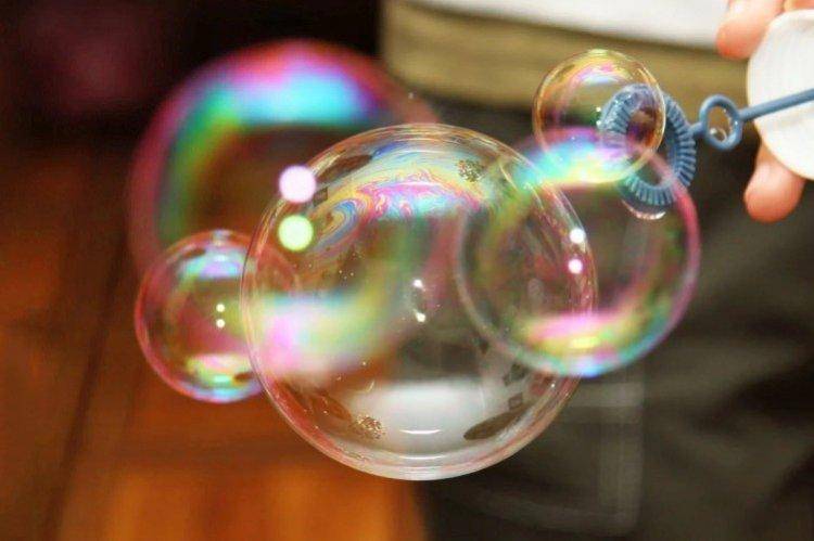 Как сделать мыльные пузыри в домашних условиях как магазинные: фото пошагово