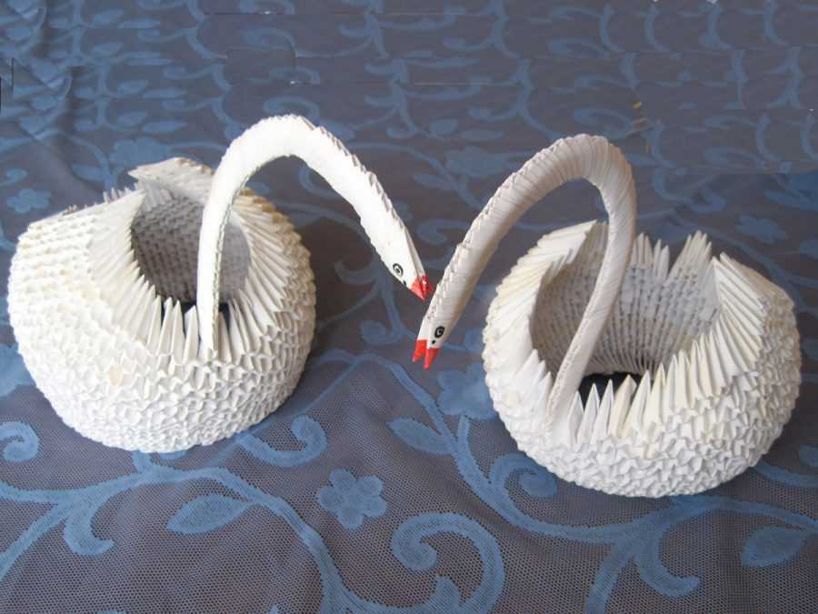 Лебедь из бумаги в технике оригами: 185 фото и видео инструкция для начинающих по изготовлению бумажного лебедя