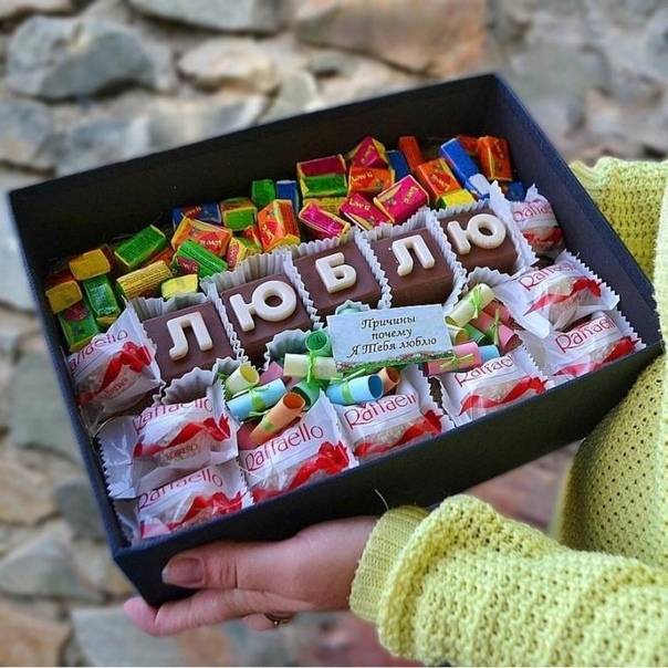 Букеты из конфет своими руками (пошагово): 102 фото идеи, инструкции, мастер-классы для начинающих