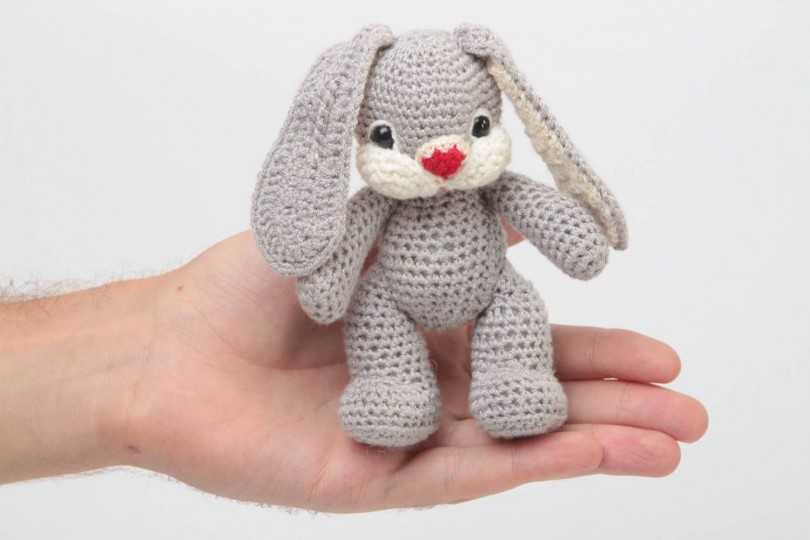 Заяц с длинными ушами игрушка своими руками