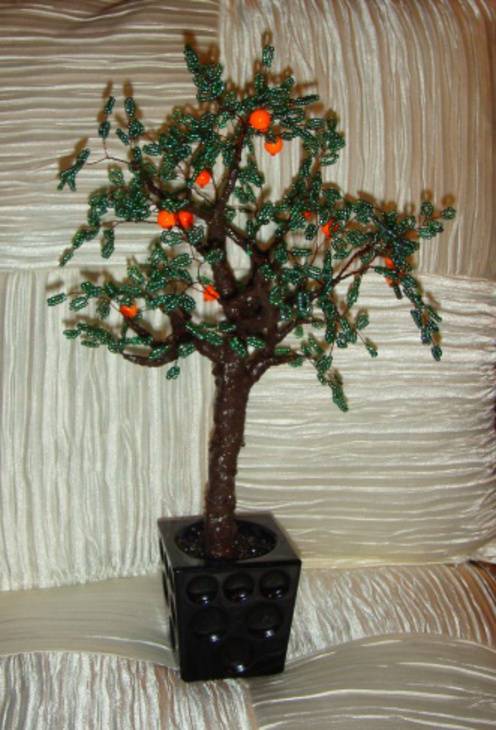 Апельсиновое дерево из бисера: схема плетения, мастер-класс, советы по оформлению готового изделия с красочными фото и видео