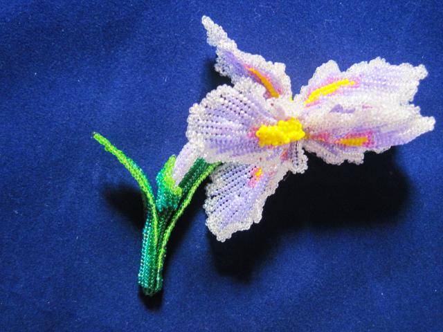 Цветы из бисера (74 фото): мастер класс для начинающих с пошаговой инструкцией плетения