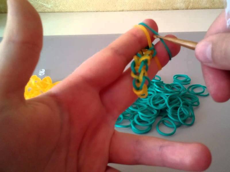 Схемы плетения браслетов из резинок своими руками с фото