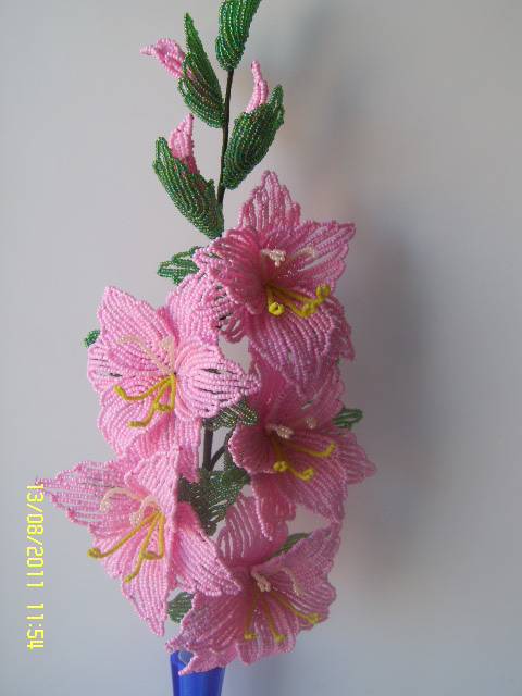 Цветы из бисера: мастер-классы как создать цветок из бисера с полными описаниями работы + фото готовых поделок своими руками
