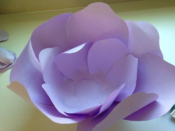 Как сделать розу из бумаги - пошаговая инструкция и советы по выбору материалов для розы