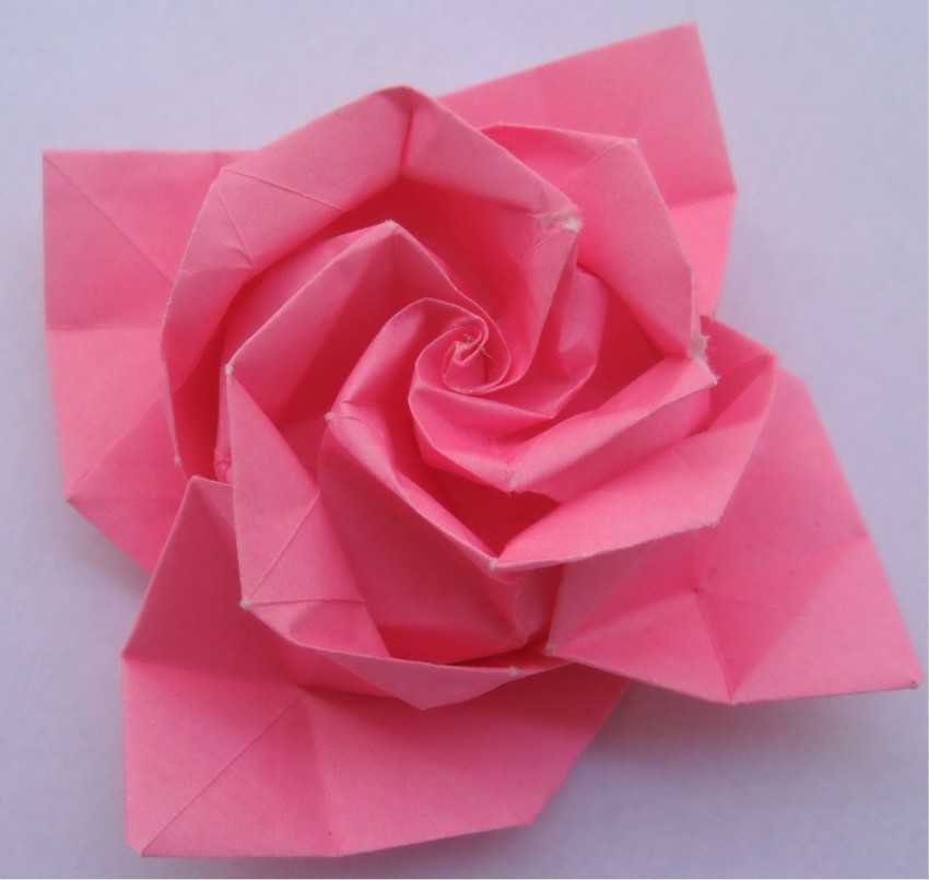 Роза оригами из бумаги: схема на русском и видео для начинающих