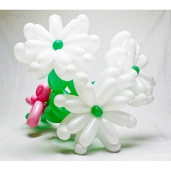 Цветы из использованных воздушных шаров своими руками. мастер-класс с пошаговыми фото