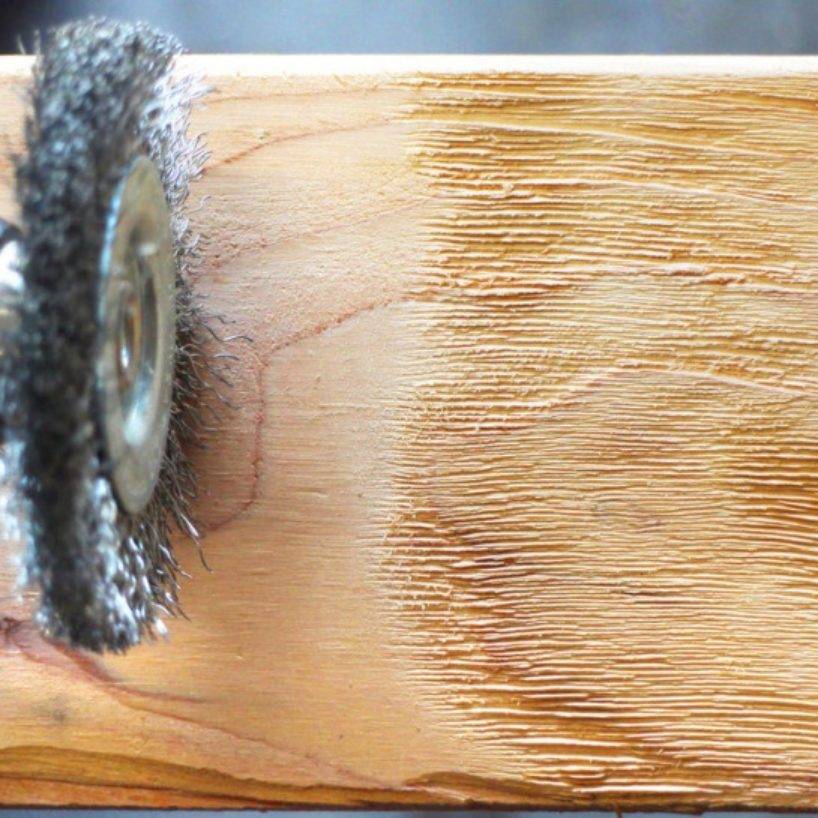 Как сделать браширование древесины своими руками: технология, выбор породы, подбор инструмента, обработка, покраска, особенности химического способа, полезные советы