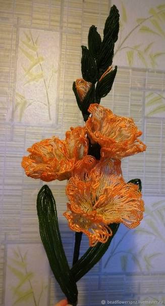 Гладиолус из бисера цветы из бисера – бисерок