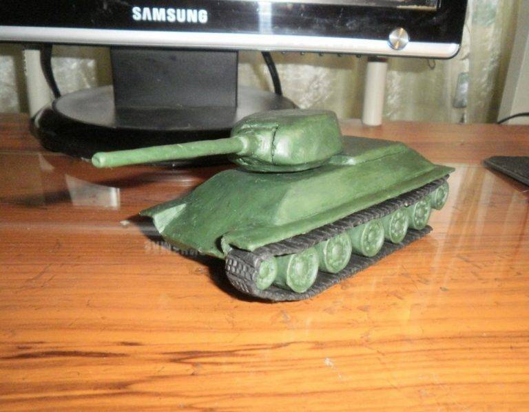 Как слепить танк т-34 из пластилина поэтапно