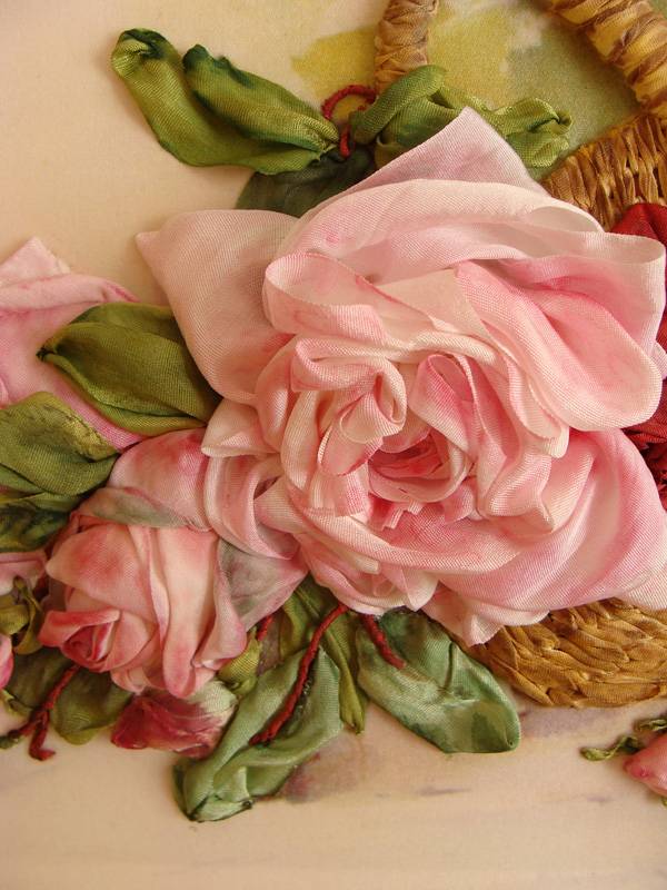7 способов вышивки лентами бутона розы: освойте все по мастер-классам крестика! | крестик