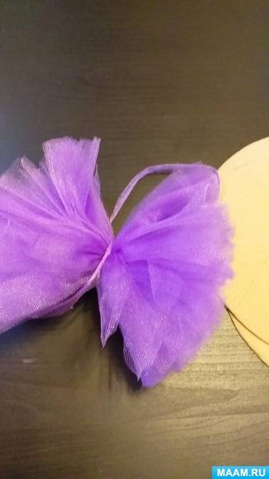 Цветок из фатина: несколько вариаций по созданию воздушных украшений