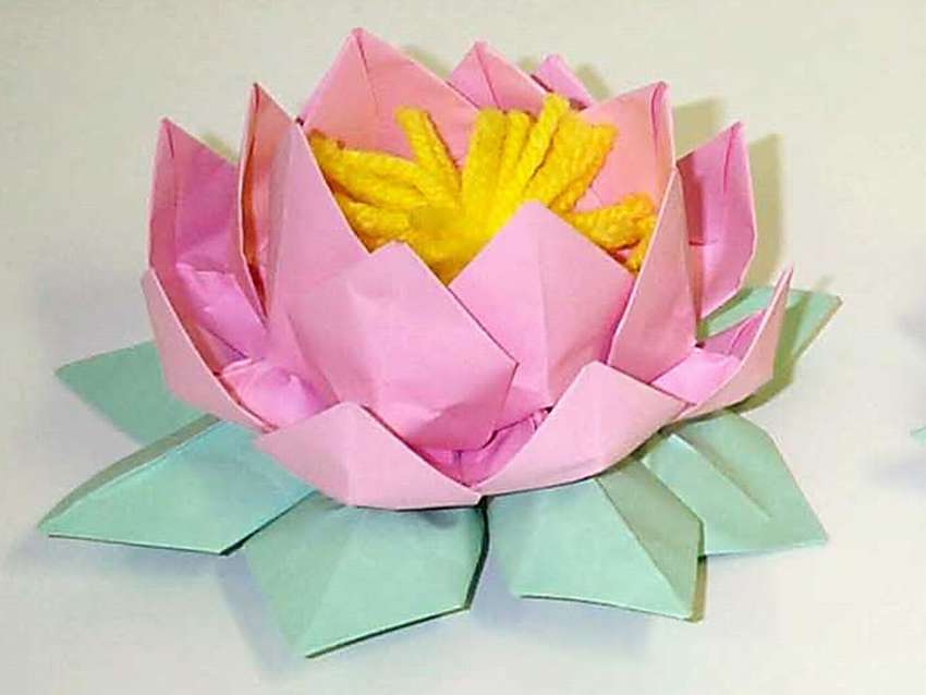 Учимся делать цветок лотоса в разных техниках оригами