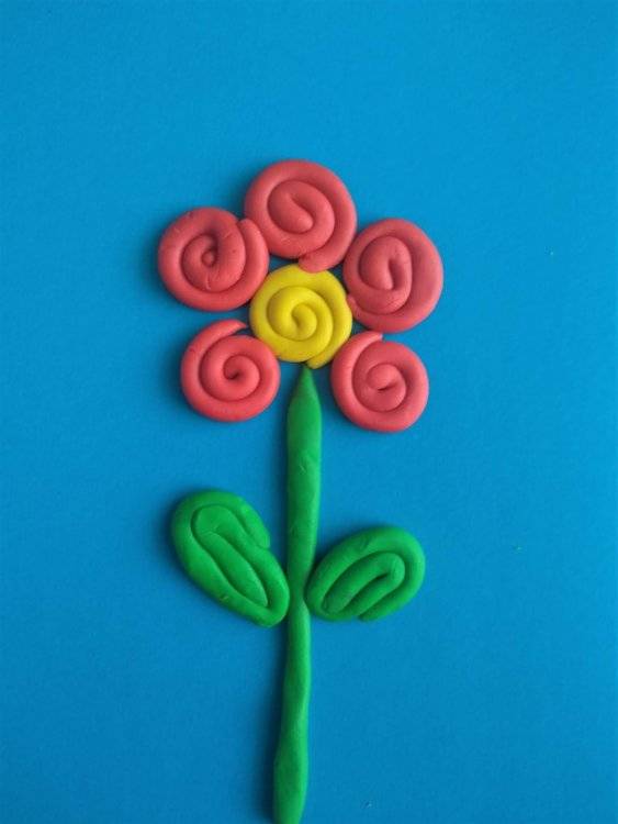 Цветок из легкого пластилина своими руками для резиночки или заколки