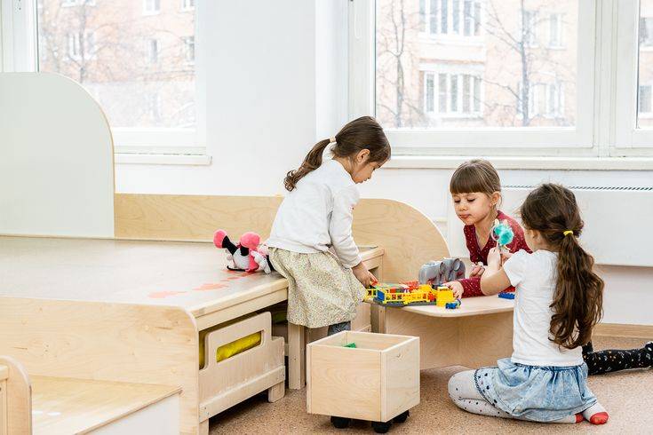Мебель для школьника для дома, особенности и разновидности конструкций
