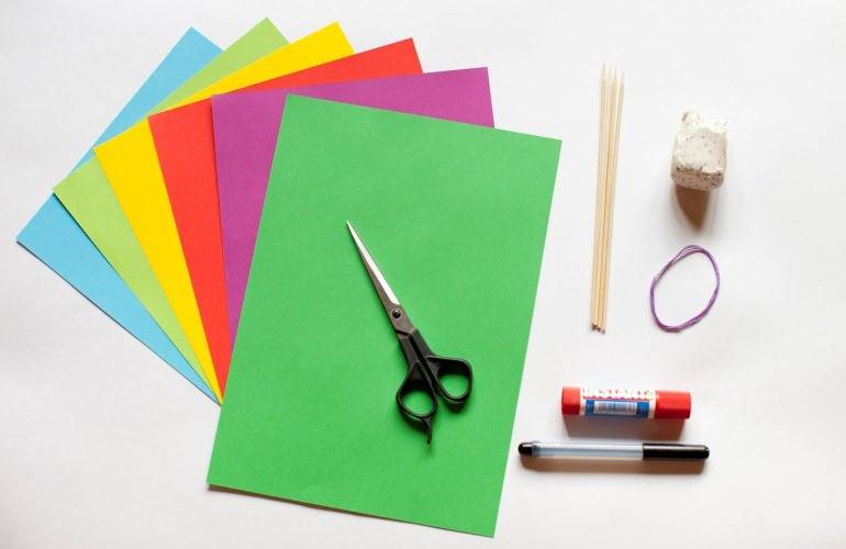 Аппликации из цветной бумаги для детей (66 фото) - пошаговые мастер-классы для начинающих