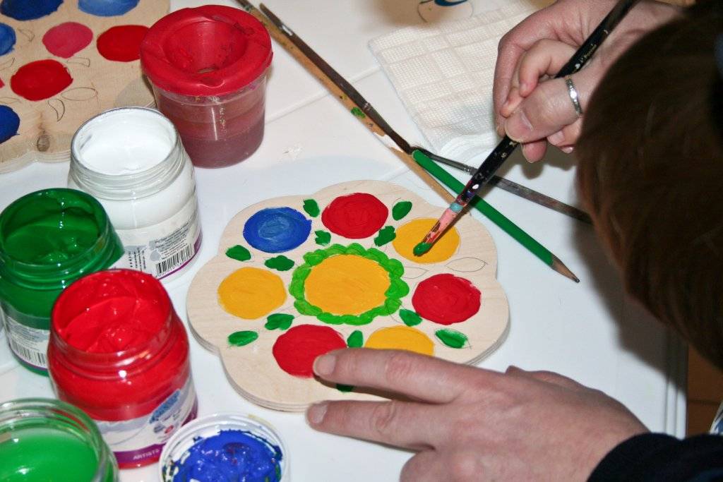 Акриловые краски для рисования: преимущества и как использовать