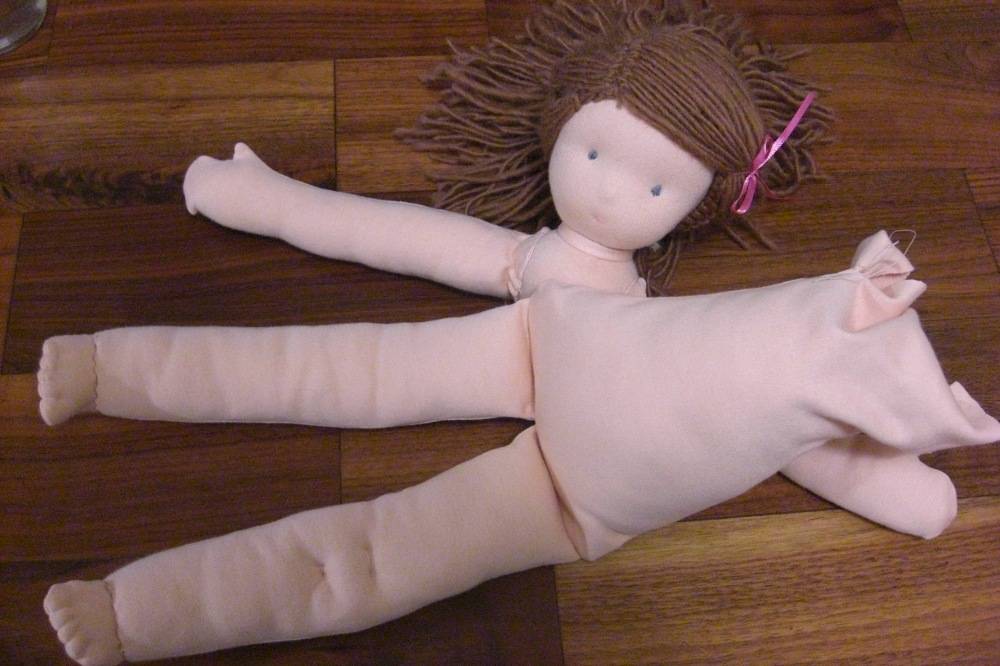 Изготовление вальдорфской куклы своими руками