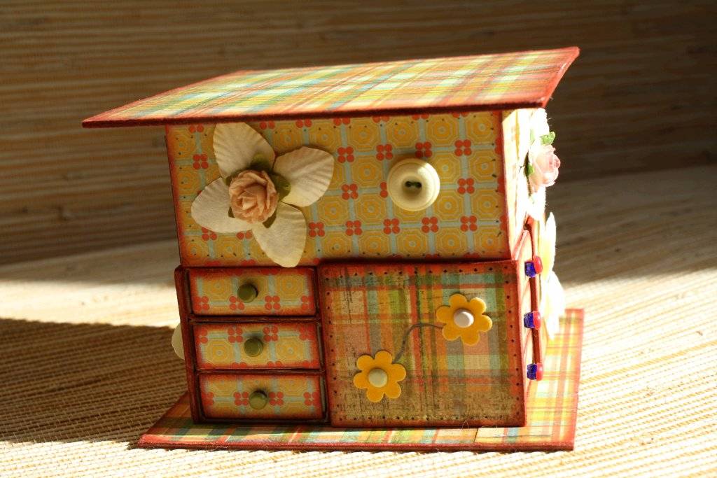 Мебель для кукол своими руками | как сделать удобную и практичную мебель (95 фото)