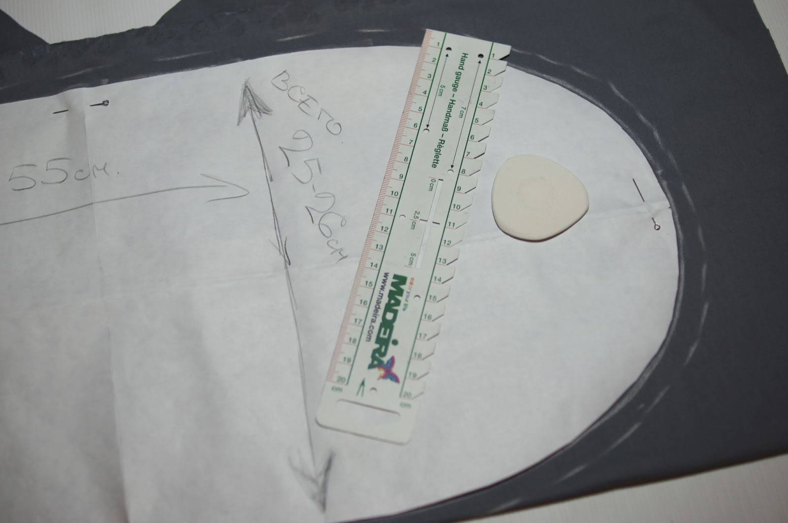 Как пришить вуаль на трикотажную шапку своими руками. Как правильно сшивать шапку. Как правильно сшивать шапку. Шьем шапочку ханумы. Ручной шов для сшивания меха.