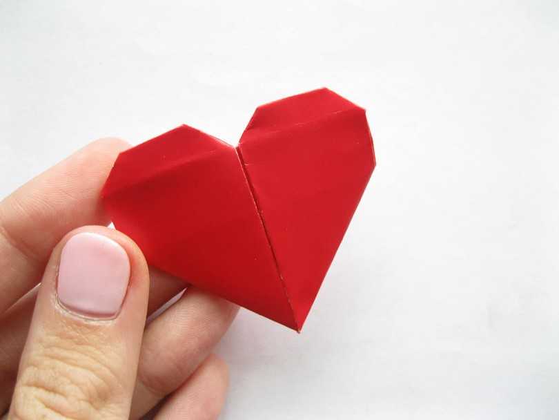 Как сделать сердечко из бумаги а4: складываем объемное 3д оригами своими руками