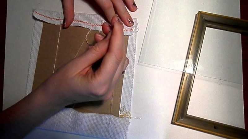 Как оформить вышивку в рамку своими руками самостоятельно в домашних условиях