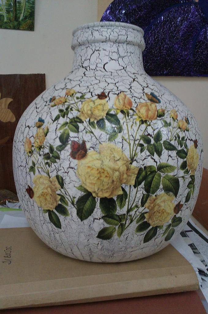 Декупаж вазы — мастер-класс украшения и варианты создания стильной вазы своими руками (85 фото)